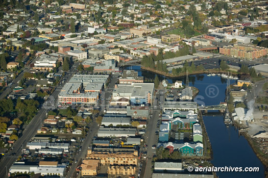 © aerialarchives.com aerial photography Petalumq, California
